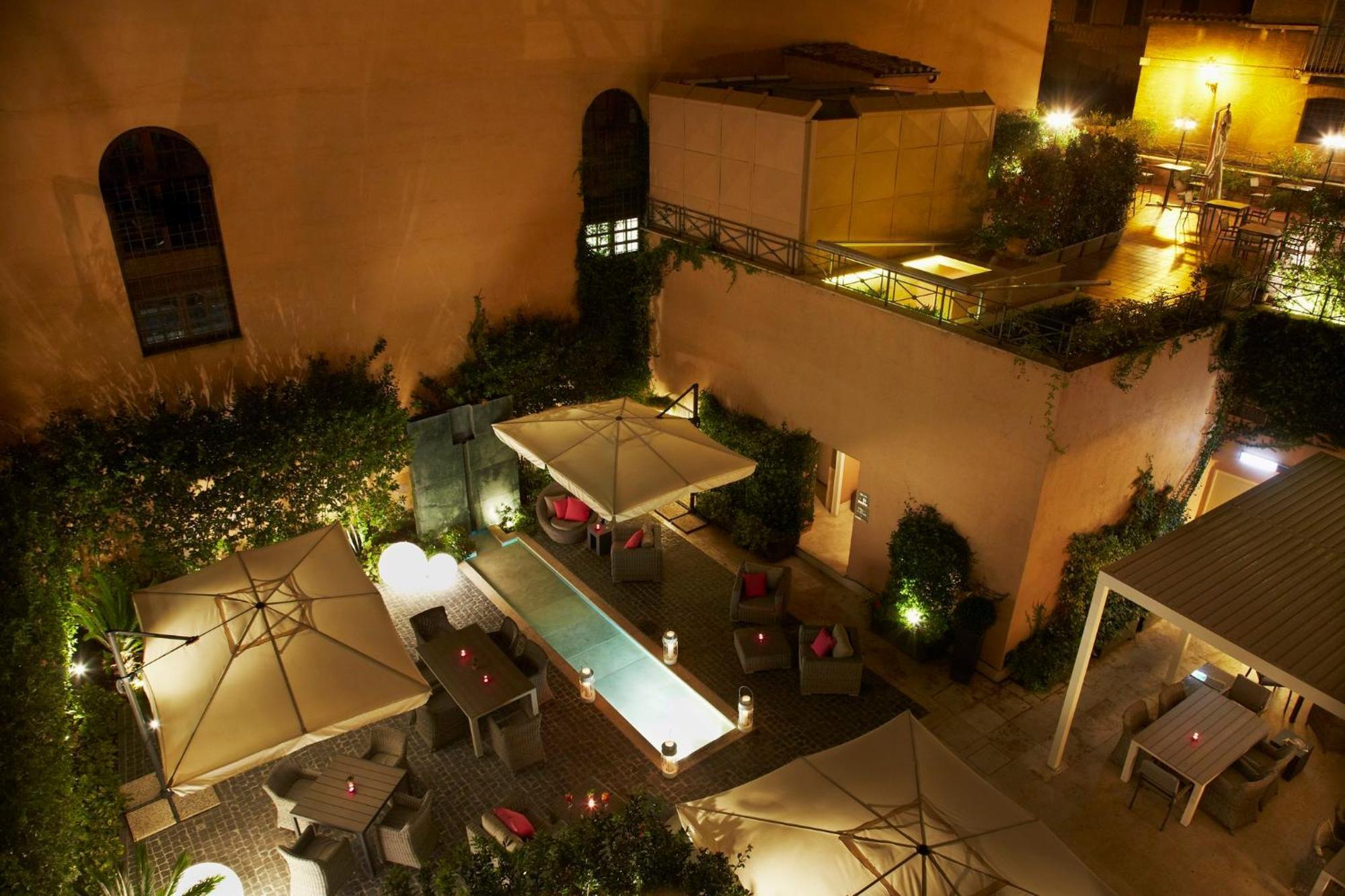 Indigo - St. George, An Ihg